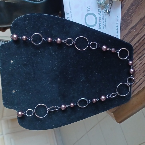 Lovely signed Daisy Fuentes Rings and Beads Necklace, 18" long, copper look - Picture 1 of 3